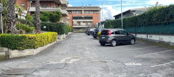 3 rooms Apartment in Rome, Italy No. 92763 5