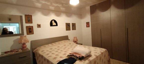 5 rooms House in Fivizzano, Italy No. 90045 9