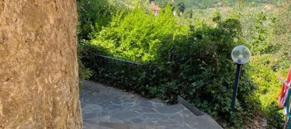 5 rooms House in Fivizzano, Italy No. 90045 23