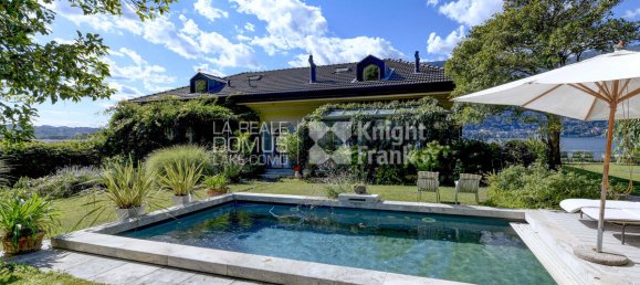 4 bedrooms Villa in Blevio, Italy No. 324587 2