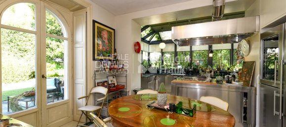 4 bedrooms Villa in Blevio, Italy No. 324587 29