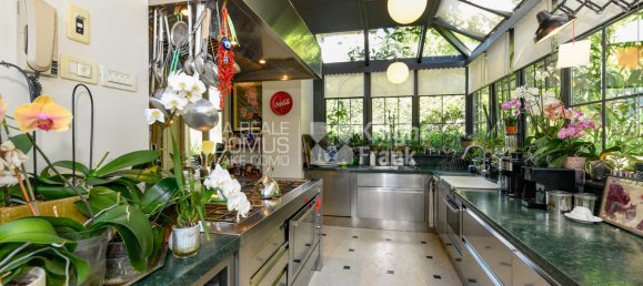 4 bedrooms Villa in Blevio, Italy No. 324587 33