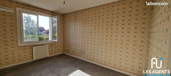 3 chambres Maison à Cléry-Saint-André, France No. 93063 7