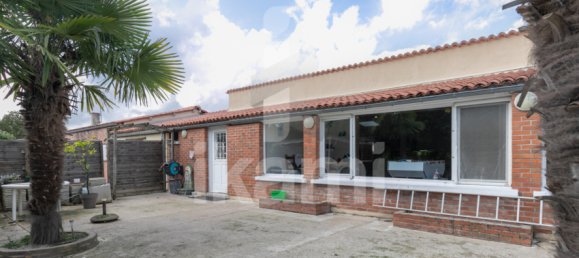  Castillos de 8 dormitorios en Mareuil-sur-Cher, France No. 55183 3