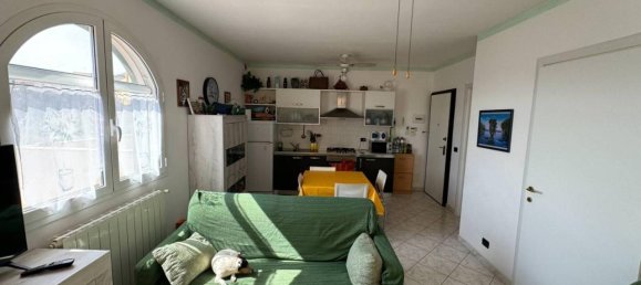 3-salle Appartement à Pompeiana, Italy No. 142271 3