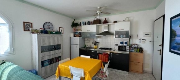 3-salle Appartement à Pompeiana, Italy No. 142271 4