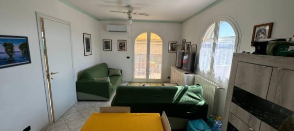 3-salle Appartement à Pompeiana, Italy No. 142271 5