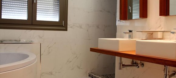 3 Schlafzimmer Gewerbliche Immobilien in Penteli, Greece, Nr. 7650 10