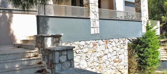 3 Schlafzimmer Gewerbliche Immobilien in Penteli, Greece, Nr. 7650 14