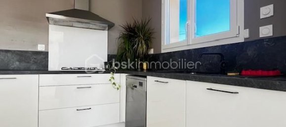 3 bedrooms House in Argeliers, France No. 339899 6