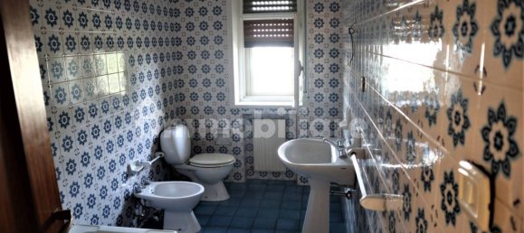 4 bedrooms Apartment in Catania, Italy No. 118104 5