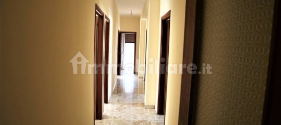 4 bedrooms Apartment in Catania, Italy No. 118104 9