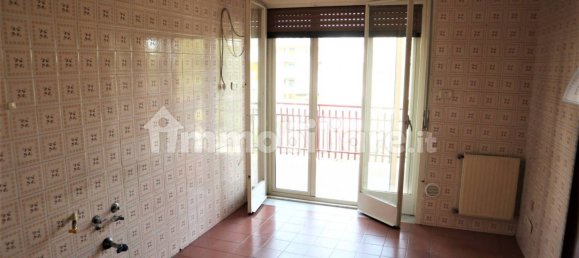 4 bedrooms Apartment in Catania, Italy No. 118104 4