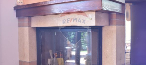 3 bedrooms Villa in Paruzzaro, Italy No. 327967 9