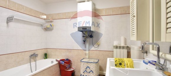 3 bedrooms Villa in Paruzzaro, Italy No. 327967 25