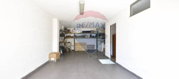 3 bedrooms Villa in Paruzzaro, Italy No. 327967 29