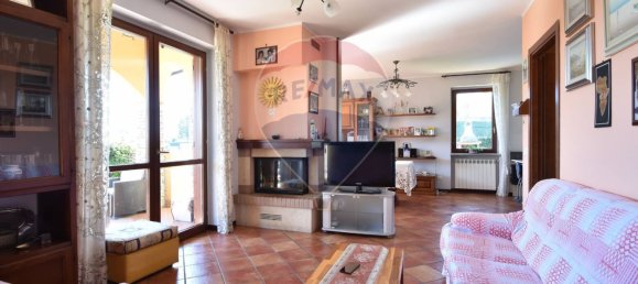 3 bedrooms Villa in Paruzzaro, Italy No. 327967 18