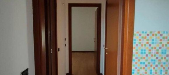 3-Zimmer Wohnung in Dalmine, Italy, Nr. 306751 5