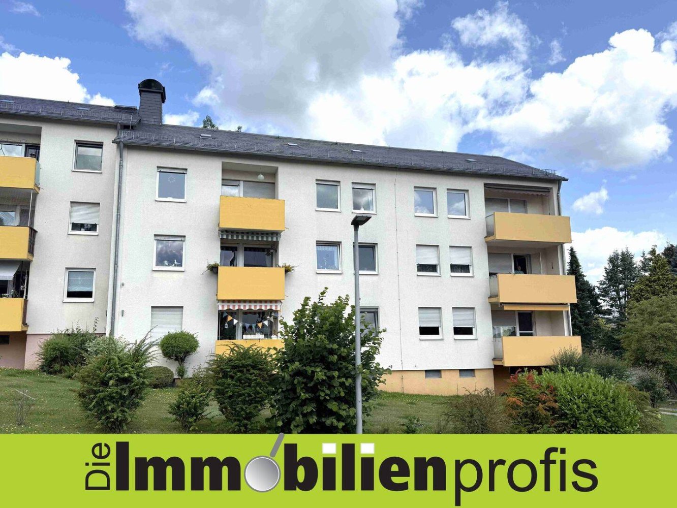 2 rooms Apartment in Hof, Germany No. 274026