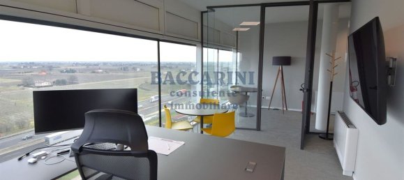 300m² Office in Imola, Italy No. 91339 15
