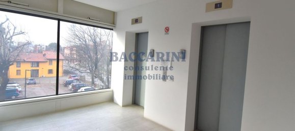 300m² Office in Imola, Italy No. 91339 20