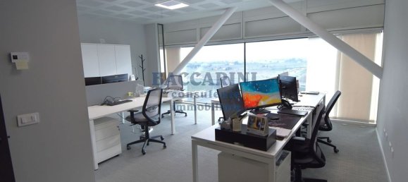 300m² Office in Imola, Italy No. 91339 10