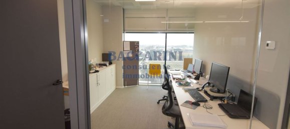 300m² Office in Imola, Italy No. 91339 9