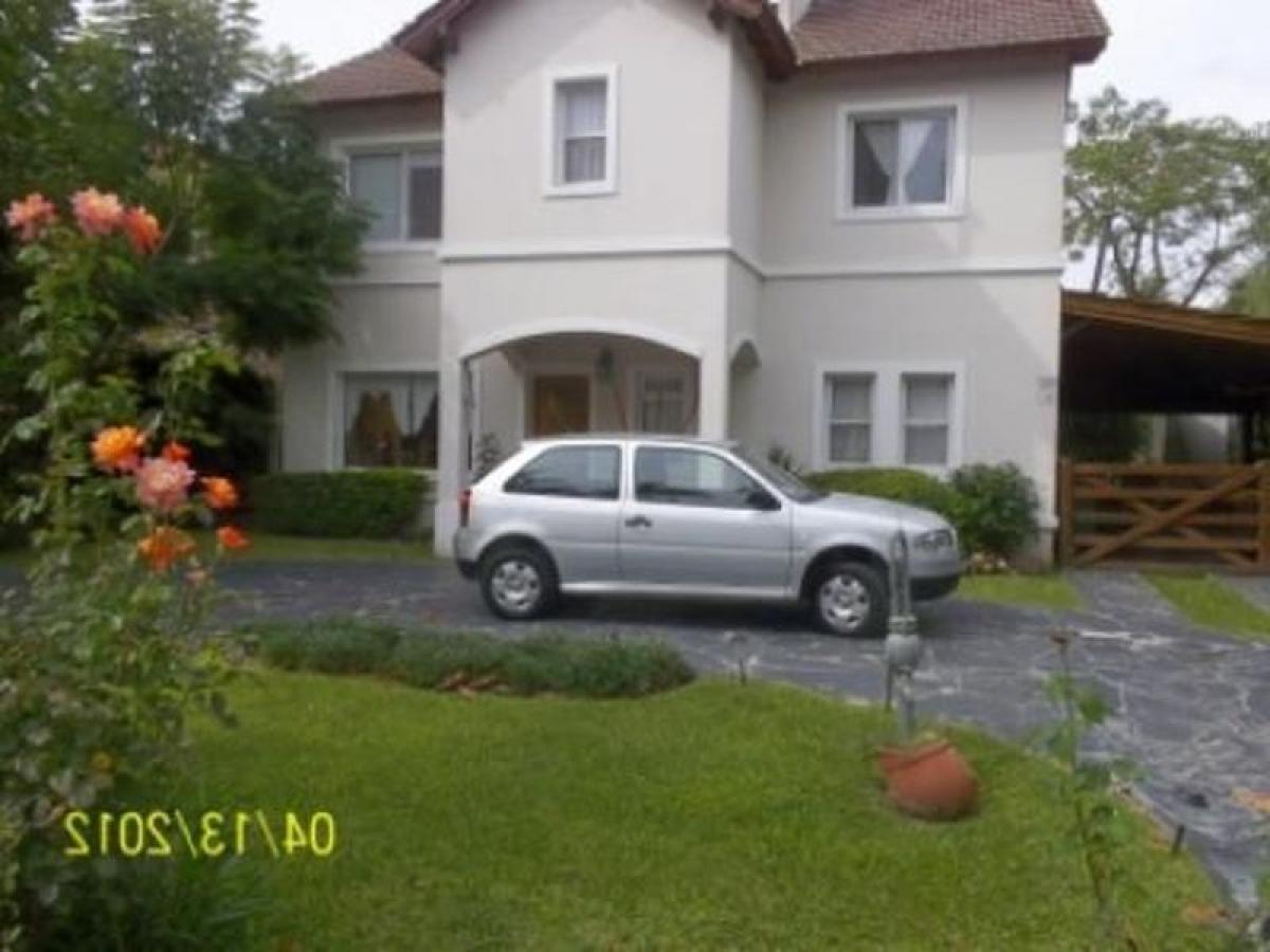 3 bedrooms Farm in Pilar, Argentina No. 41147