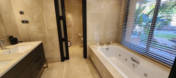 Квартира с 3 спальнями в Марбелья, Испания № 31426 15