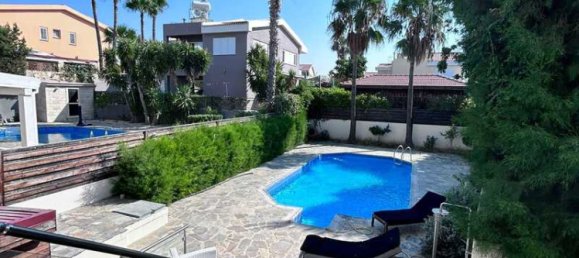 3 bedrooms Villa in Germasogeia, Cyprus No. 13887 2