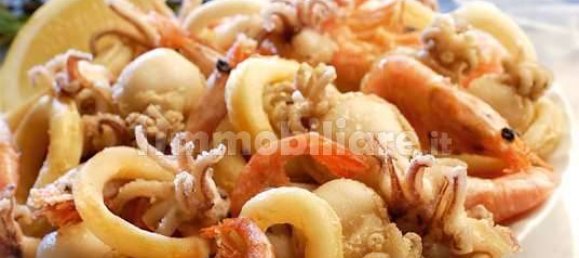 5-Zimmer Gewerbliche Immobilie in Lucca, Italy, Nr. 139692 6