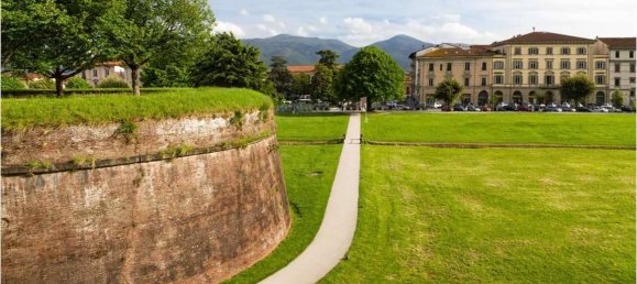 5-Zimmer Gewerbliche Immobilie in Lucca, Italy, Nr. 139692 9