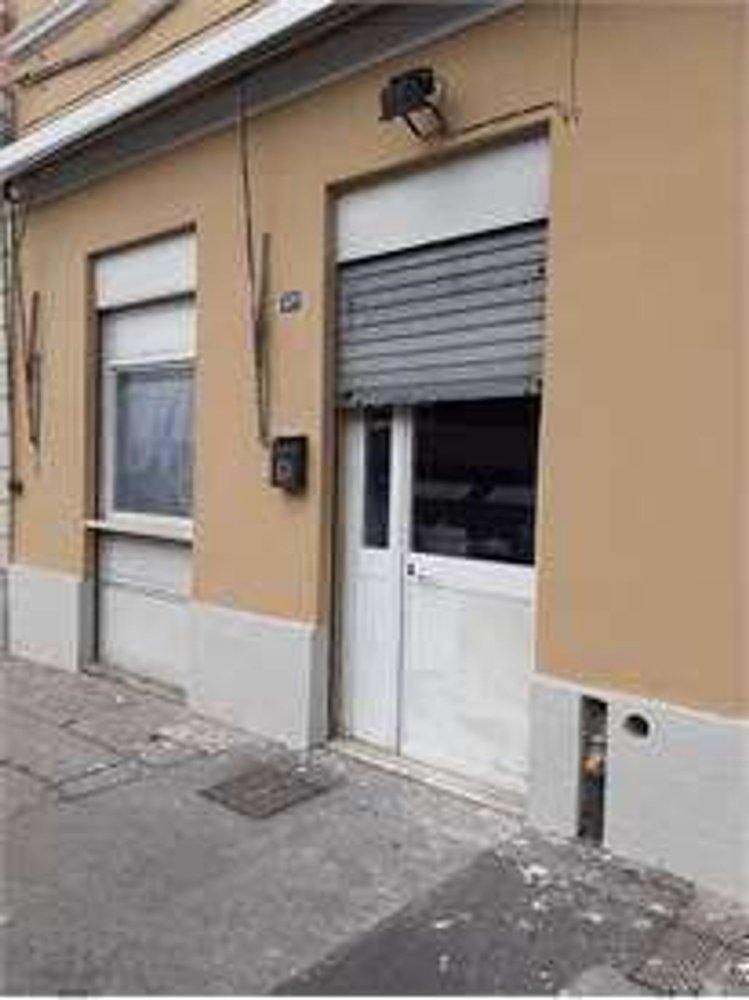 2-salle Appartement à Trieste, Italy No. 297461