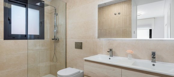 Villa T3 em Punta Prima, Spain N.º 9075 23