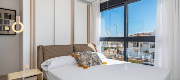 Villa T3 em Punta Prima, Spain N.º 9075 18