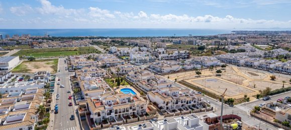 Villa T3 em Punta Prima, Spain N.º 9075 29