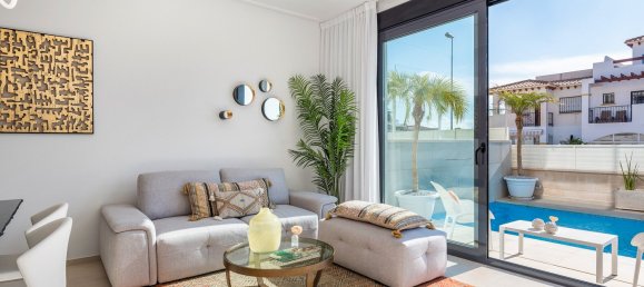 Villa T3 em Punta Prima, Spain N.º 9075 9