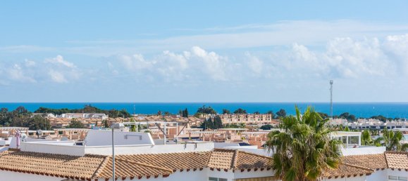 Villa T3 em Punta Prima, Spain N.º 9075 7