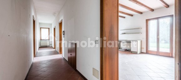 4 غرف نوم منزل في Cornovecchio, Italy رقم 188737 30