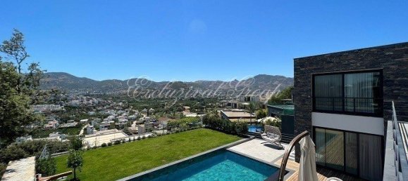 5 bedrooms Villa in Bodrum, Turkey No. 28781 3