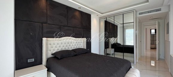 5 bedrooms Villa in Bodrum, Turkey No. 28781 10