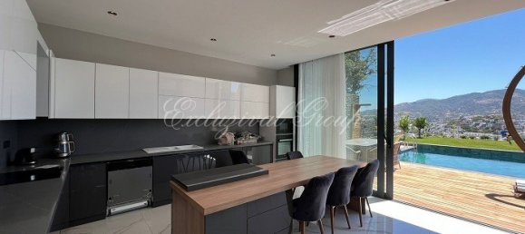 5 bedrooms Villa in Bodrum, Turkey No. 28781 8