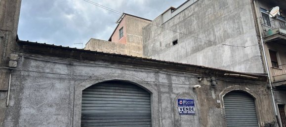 Коммерческая недвижимость 205м² в Патерно, Италия № 258971 2