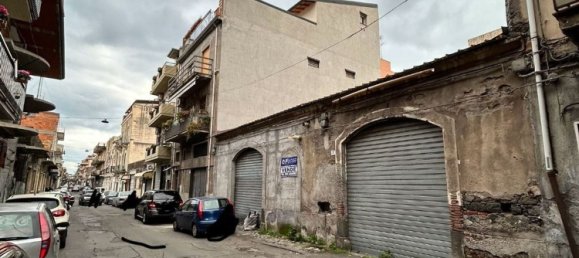 Коммерческая недвижимость 205м² в Патерно, Италия № 258971 6