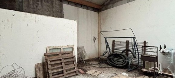 Коммерческая недвижимость 205м² в Патерно, Италия № 258971 11