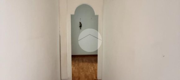 Apartamento de 2 dormitorios en Genoa, Italy No. 305627 3