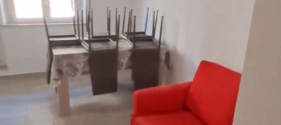 5 bedrooms Apartment in Osimo, Italy No. 331710 2