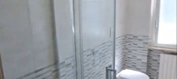 5 bedrooms Apartment in Osimo, Italy No. 331710 7