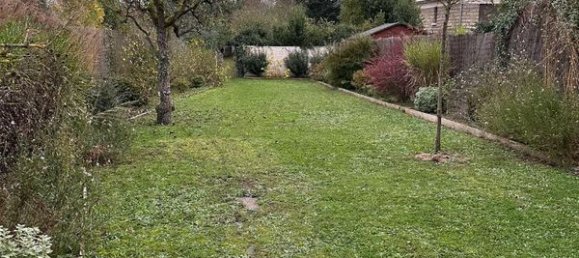 2 Schlafzimmer Haus in Le Mesnil-le-Roi, France, Nr. 162650 4