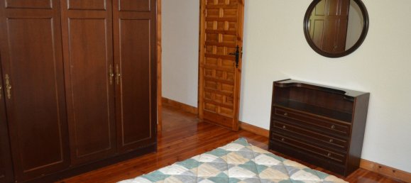 Casa de 4 dormitorios en Burgos, Spain No. 164368 3